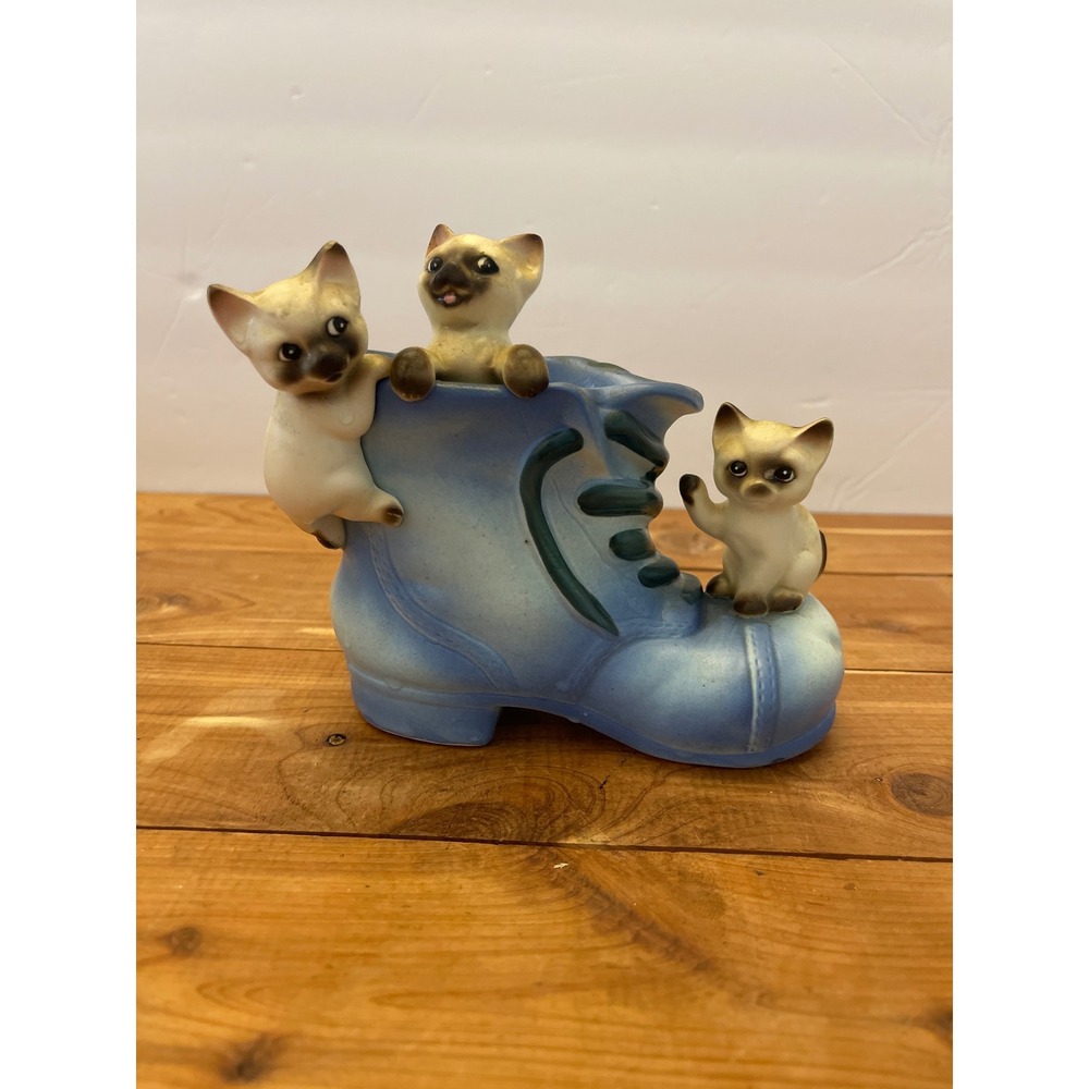 Vintage Siamese Kittens in Blue Boot Ceramic Planter Figurine 6in